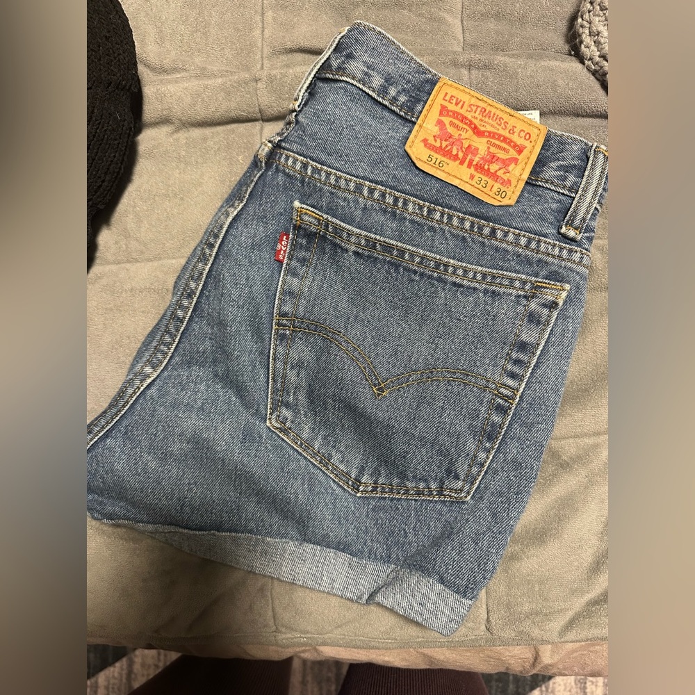 Levi’s Highwaisted Shorts